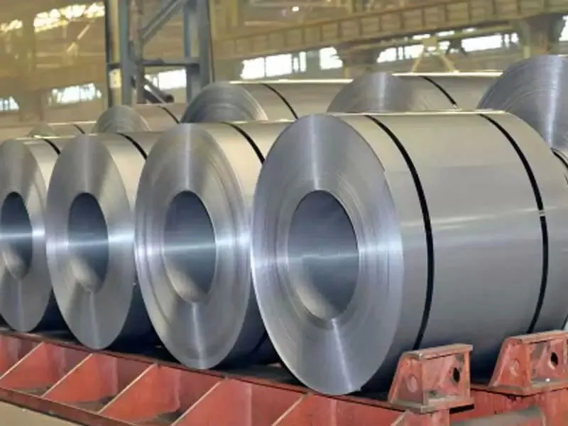 Large inventory of stainless steel coils05